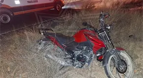 Motociclista resulta lesionado en accidente