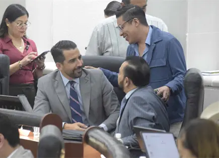 Pasa reforma que modifica criterio para mayor&iacute;a calificada