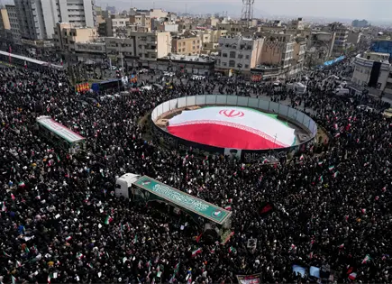 Ir&aacute;n ataca golfo P&eacute;rsico y aeropuerto de Dub&aacute;i: cuatro heridos