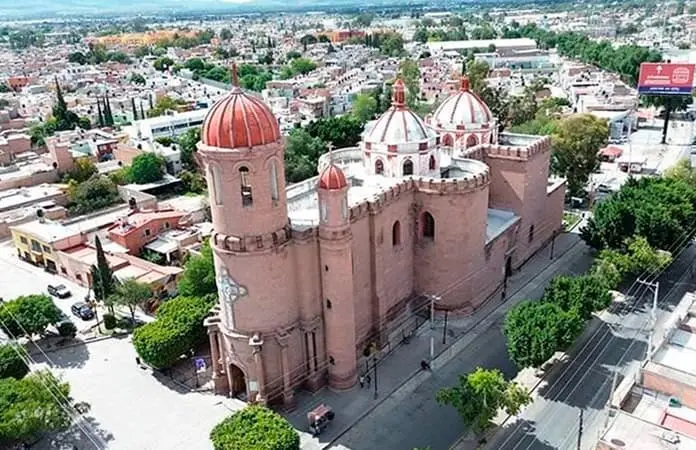 Abogan  por el paso a  desnivel