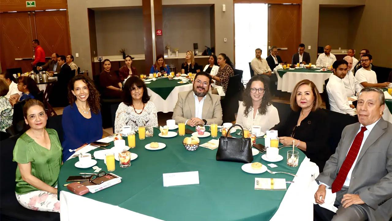 AMPI SLP realiza sesión ordinaria 2026 con expertos