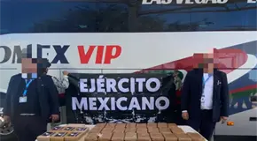 Aseguran coca&iacute;na y goma de opio en autob&uacute;s rumbo a EU