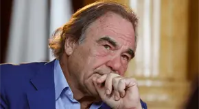 EU no aprendi&oacute; la lecci&oacute;n de Vietnam: Oliver Stone