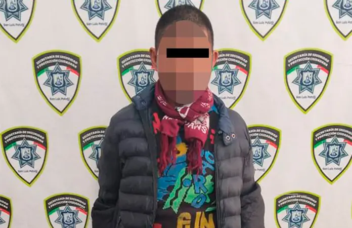 Por tentativa de asalto y traer cuchillo, detenido