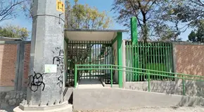 Protestan paterfamilias por salida de maestra de Kinder