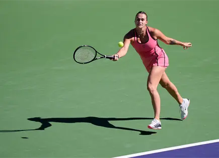 Aryna Sabalenka avanza a semifinales en Indian Wells tras dura batalla