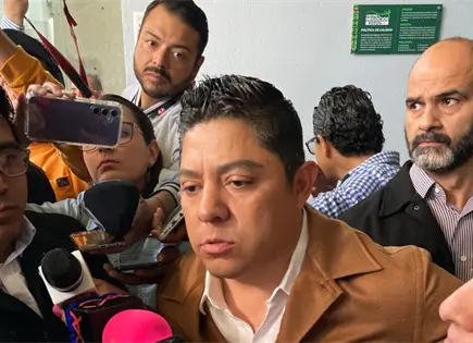 Bloquear a mujeres familiares de gobernantes es violentarlas, dice Gallardo