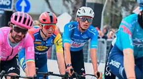 Isaac del Toro gana Tour Auvergne-Rhône-Alpes