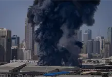 Nuevos ataques iran&iacute;es alcanzan Dub&aacute;i, Bar&eacute;in y Kuwait