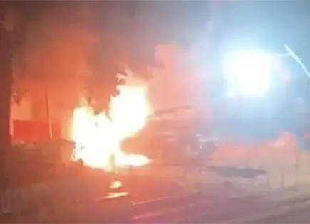 Queman veh&iacute;culos del Ayuntamiento en Eloxochitl&aacute;n