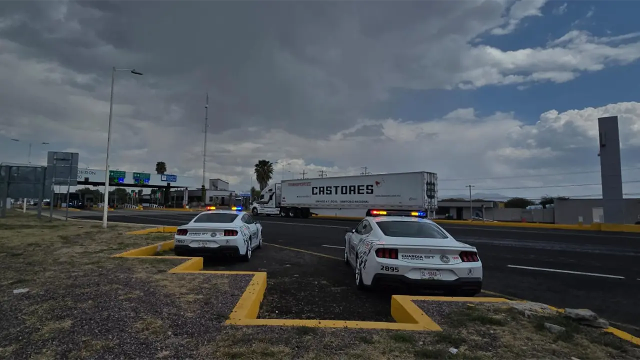 Refuerzan vigilancia en carreteras de SLP