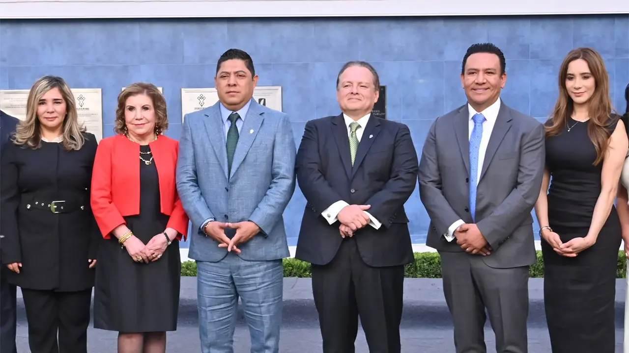 San Luis recibe a líderes del notariado nacional en encuentro estratégico