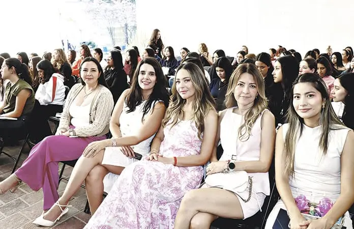 UNIVERSIDAD CUAUHTÉMOC REALIZA EL FORO "JUSTICIA VIOLETA"