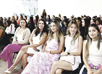 UNIVERSIDAD CUAUHT&Eacute;MOC REALIZA EL FORO "JUSTICIA VIOLETA"