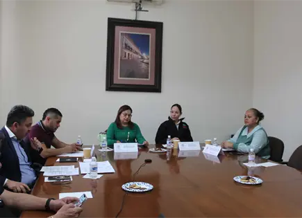 Rechazan propuesta penal contra uso no profesional de IA