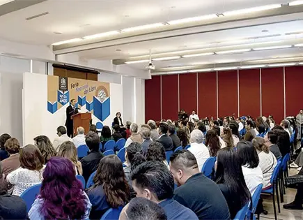 ANDR&Eacute;S COTA HIRIART Y LAURA RESTREPO EN LA FNL