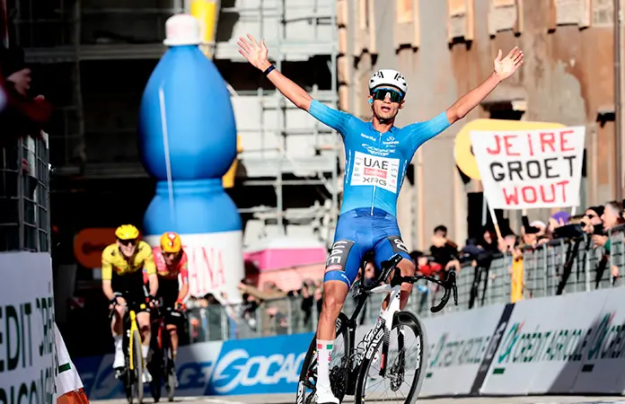 Del Toro amarra el "Tridente"