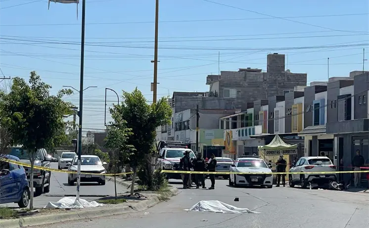 Dos jóvenes mueren tras derrape de motocicleta en Soledad Dos jóvenes mueren tras derrape de motocicleta en Soledad