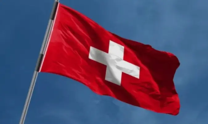 Suiza niega sobrevuelo militar de EU por conflicto en Irán