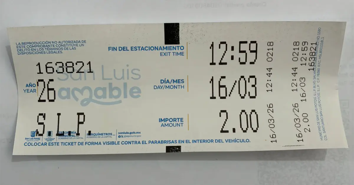 Amanecen parquímetros cobrando, denuncia Chalita Manzur Amanecen parquímetros cobrando, denuncia Chalita Manzur