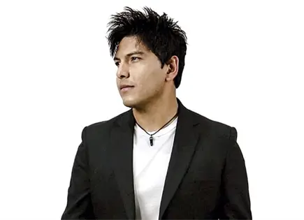 AS&Iacute; COMIENZA TODO: EL RECORRIDO MUSICAL DE VALENSI