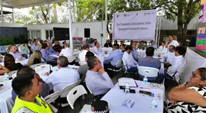 Revisan ampliaci&oacute;n del Aeropuerto de Tamu&iacute;n