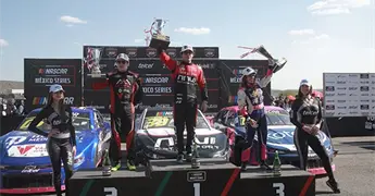 Barrales Jr. conquista la NASCAR Challenge