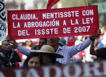 CNTE inicia paro de 72 horas y amenaza al Mundial