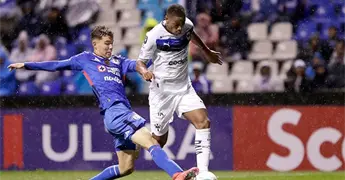 Cruz Azul echa al Monterrey