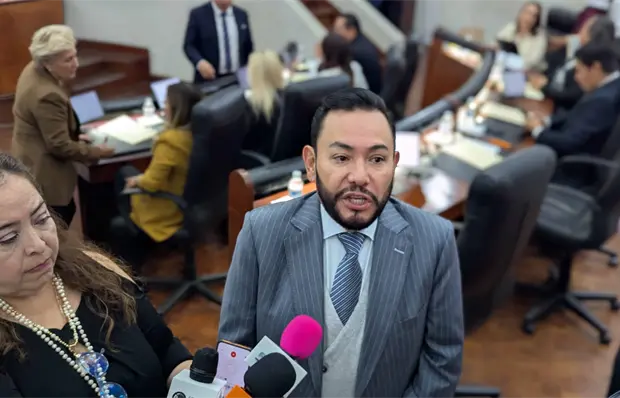 Congreso a&uacute;n medita dar a Cruz Roja 100 mil pesos m&aacute;s