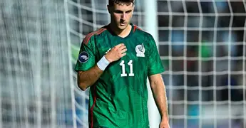 &acute;El Bebote&acute; no jugar&aacute; fecha FIFA