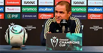 Jardine prioriza Champions Cup