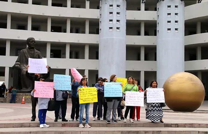 Jubilados del PJE exigen aumento salarial del 3%