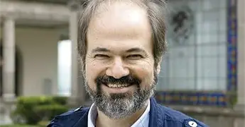 CRISTINA RIVERA Y JUAN VILLORO RECIBIR&Aacute;N HONORIS CAUSA