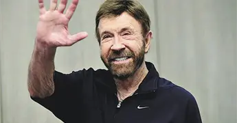 Chuck Norris agradeci&oacute; a sus fans en &uacute;ltimo mensaje