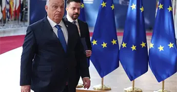 Orb&aacute;n paraliza ayuda a Ucrania