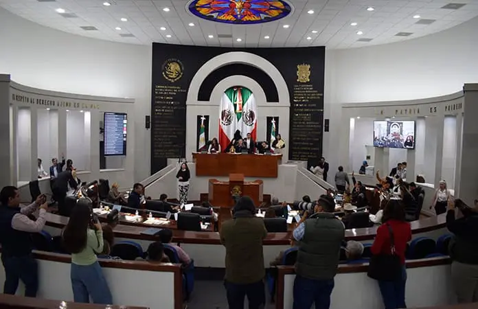 Contratar firma desvirtuará la consulta indígena