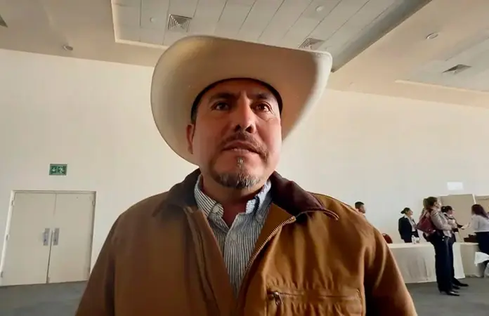 Edil de Vanegas justifica su incorporación al PVEM