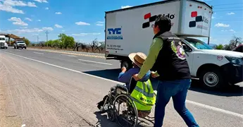 Escuadr&oacute;n AVE rescata a hombre discapacitado