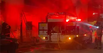 Incendio en vivienda de Morales moviliza a vecinos y bomberos