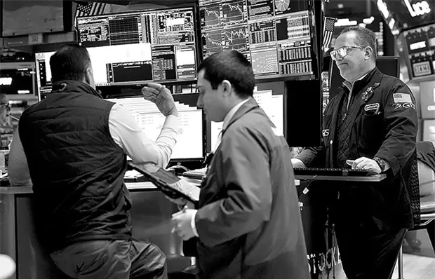 Mercados cierran con n&uacute;meros rojos