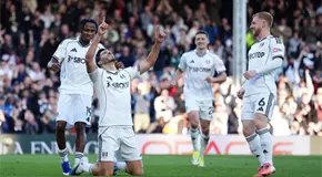 Ra&uacute;l Jim&eacute;nez anota en el triunfo del Fulham
