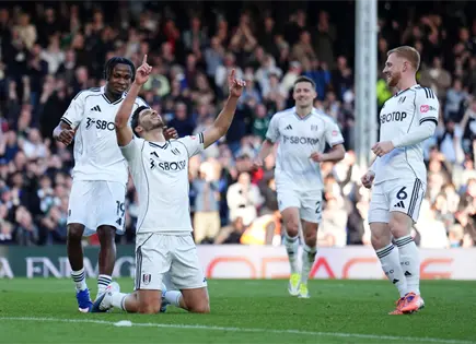 Ra&uacute;l Jim&eacute;nez anota en el triunfo del Fulham