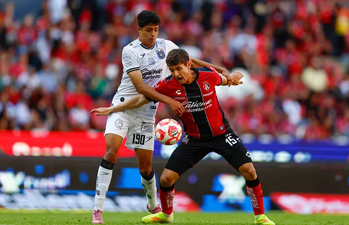 Atlas recibe a Rayados con presión por sumar