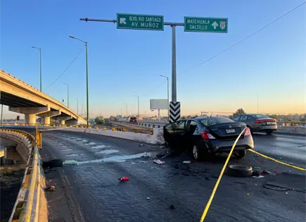Choque fatal en acceso al R&iacute;o Santiago deja dos muertos