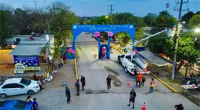 Murales toman colonias: rehabilitan Arcos en Valles