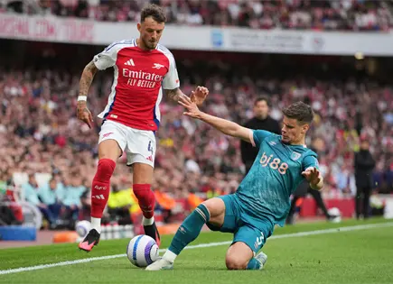 Ben White regresa a selecci&oacute;n Inglaterra tras ausencia en Mundial