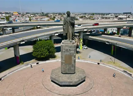 Limpian y rehabilitan la Glorieta Ju&aacute;rez; repondr&aacute;n pieza faltante