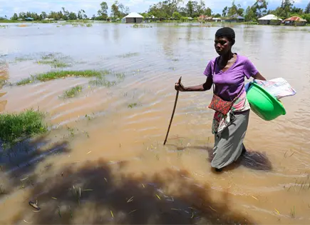 Inundaciones en Kenia dejan 88 muertos y miles desplazados