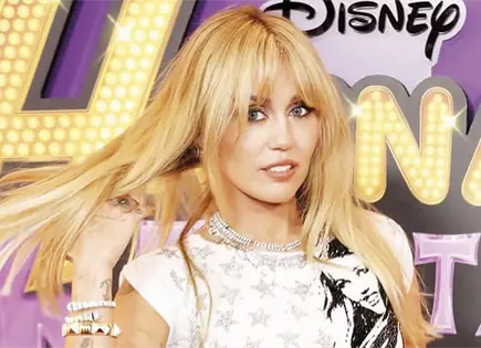 REVIVE A ´HANNAH MONTANA´ REVIVE A ´HANNAH MONTANA´